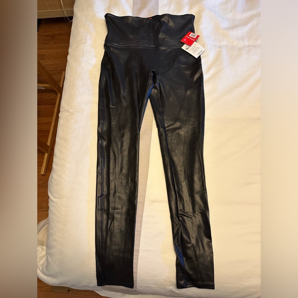 NWT Spanx Leather leggings